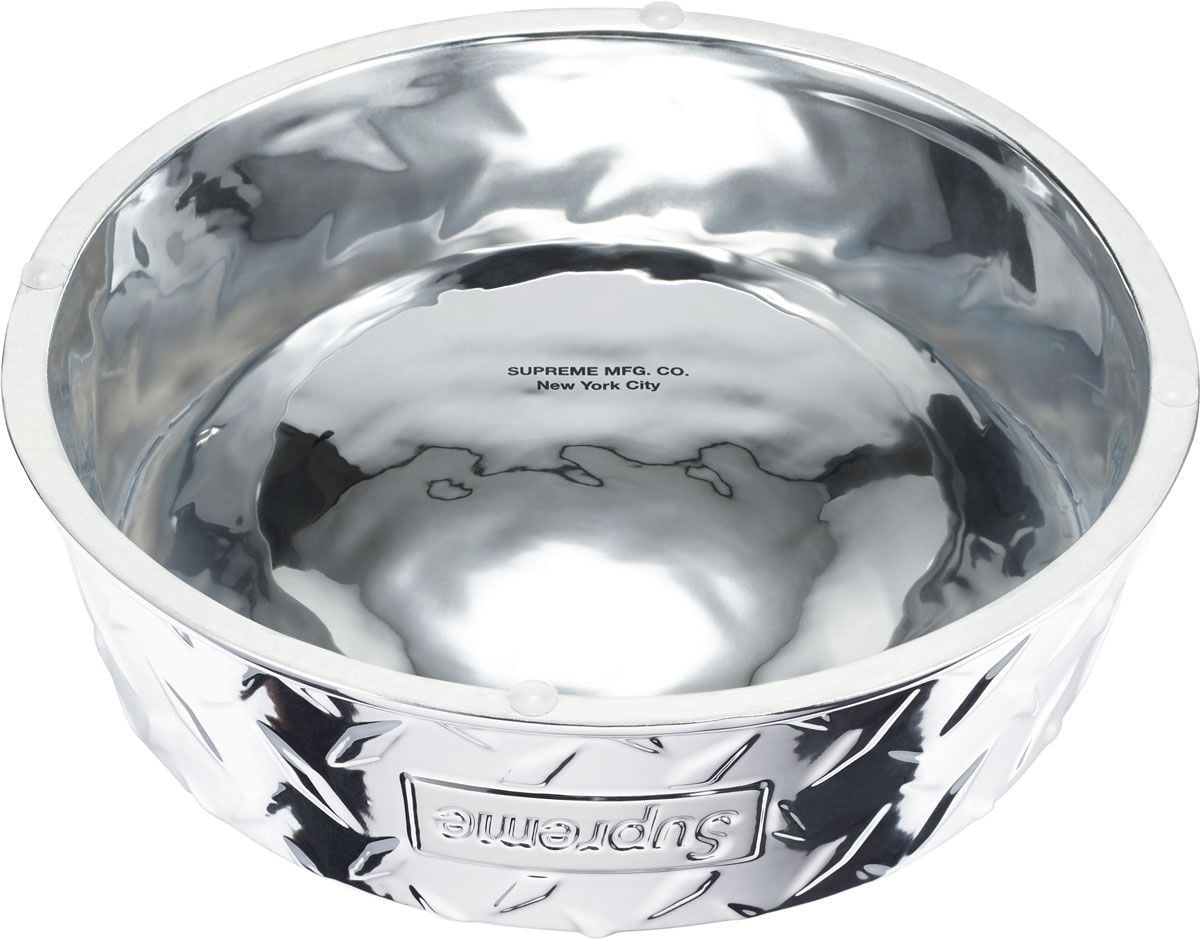 Diamond Plate Dog Bowl view 9